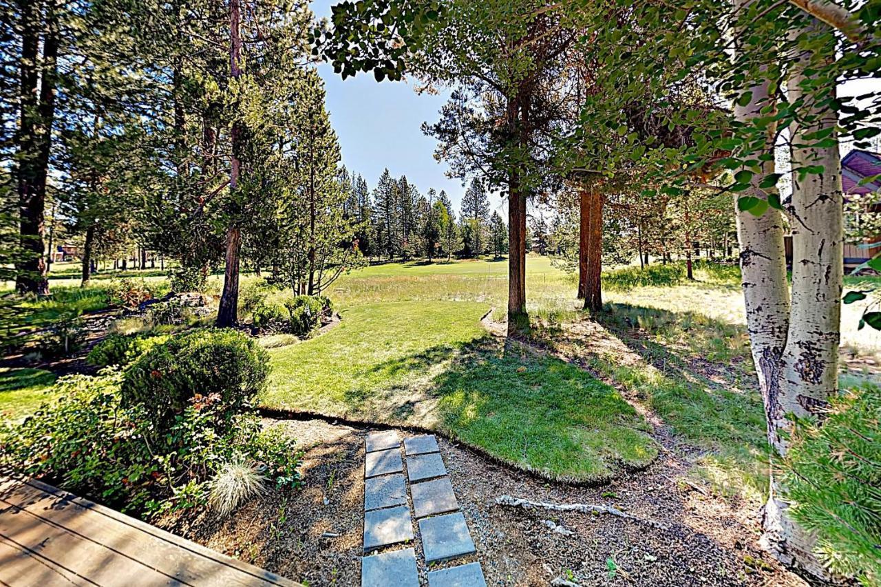 Tree Branch Cabin Sunriver Exterior photo